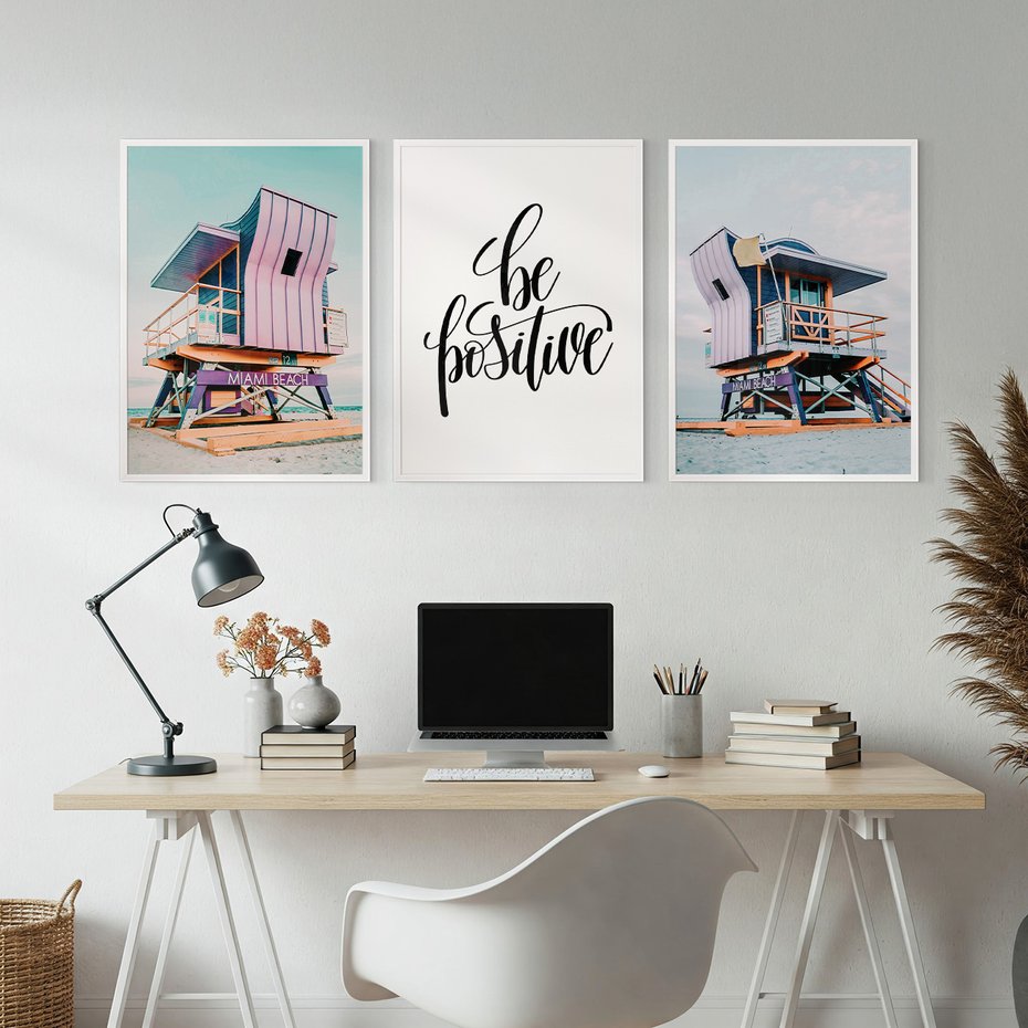Zestaw obrazy w ramie, plakaty - plaża, budka ratownicza, morze - rama biała