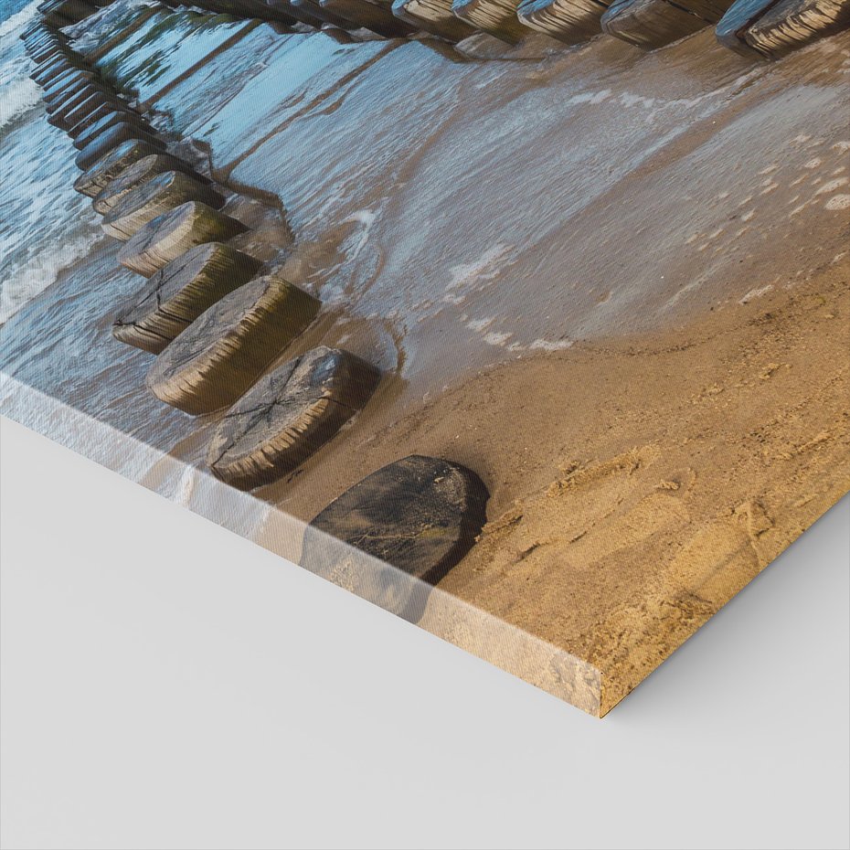 Obraz na płótnie - morze, plaża, drewno