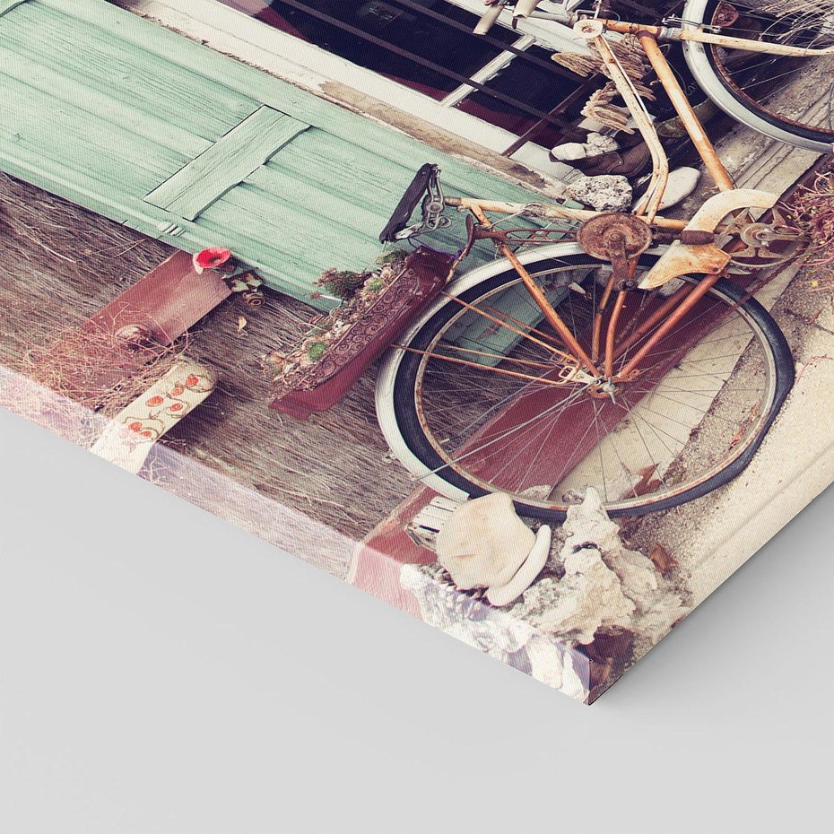 Obraz na płótnie - rowery, fasada, ulica