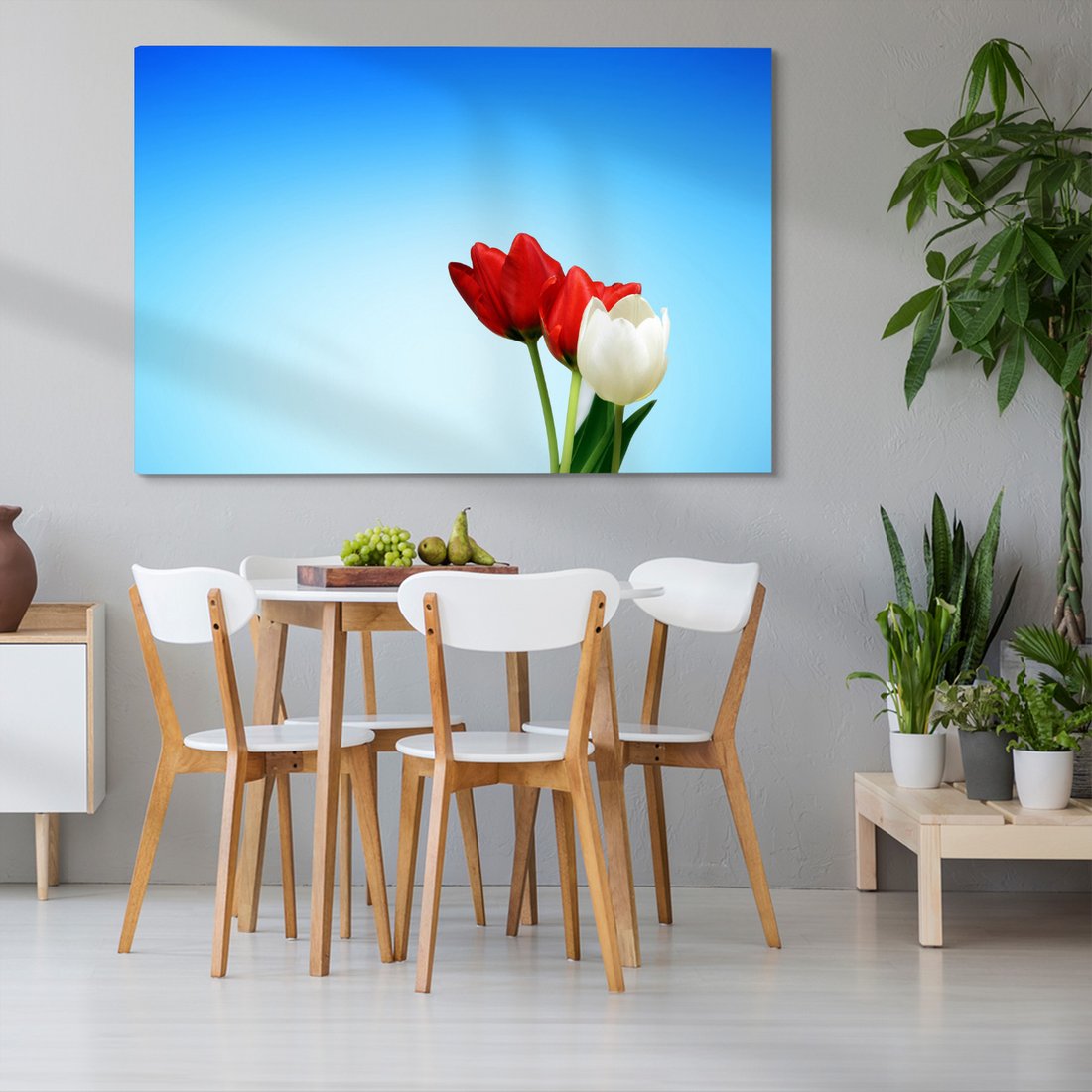 Obraz na płótnie - tulipany, kwiaty, niebo