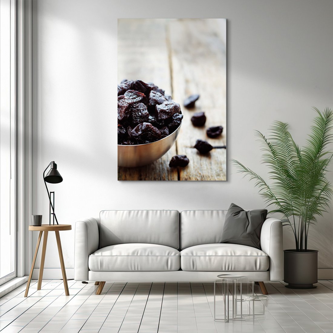 Obraz na płótnie - śliwki suszone, miska, drewno