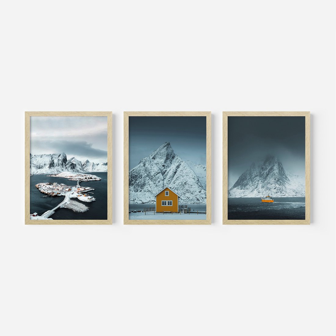 Zestaw obrazy w ramie, plakaty - góry, śnieg, woda - rama drewno