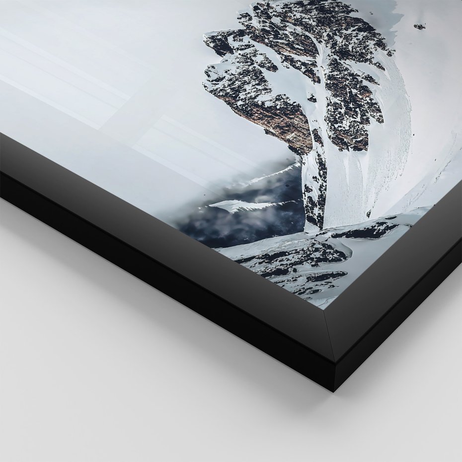 Zestaw obrazy w ramie, plakaty - góry, śnieg, zima - rama czarna