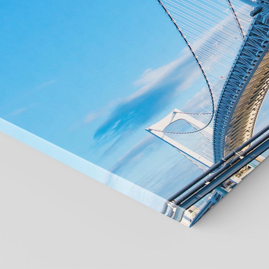 Obraz na płótnie - most, niebo, miasto