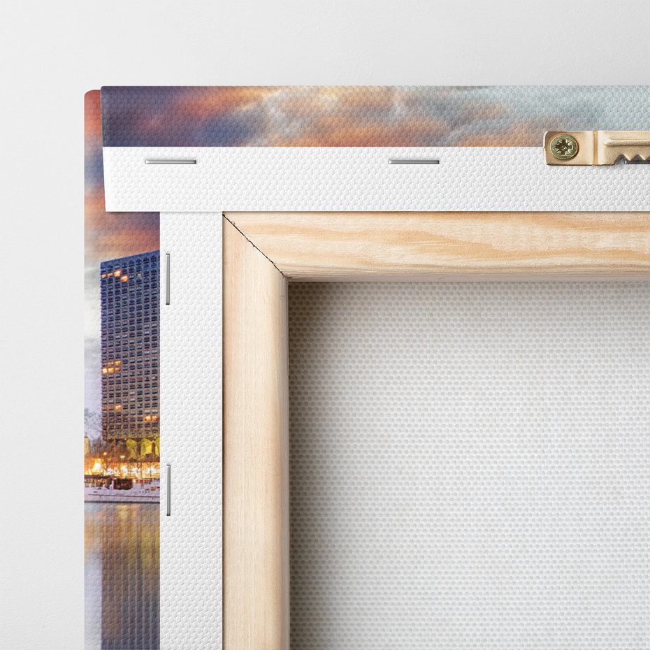 Obraz na płótnie - miasto, wieża, woda