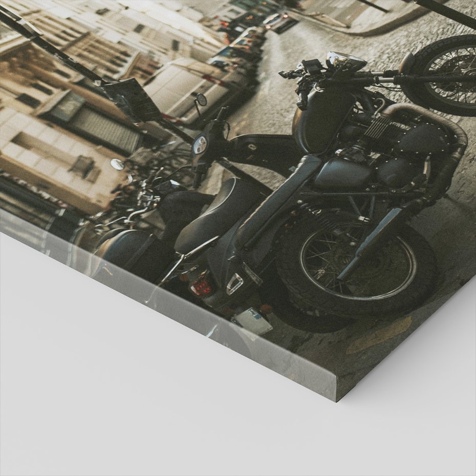 Obraz na płótnie - motocykl, ulica, miasto