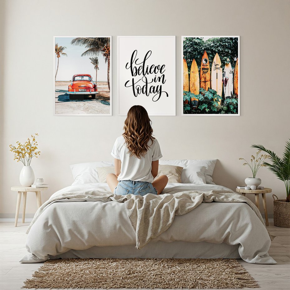 Zestaw obrazy w ramie, plakaty - palmy, samochód, deski surfingowe - rama biała