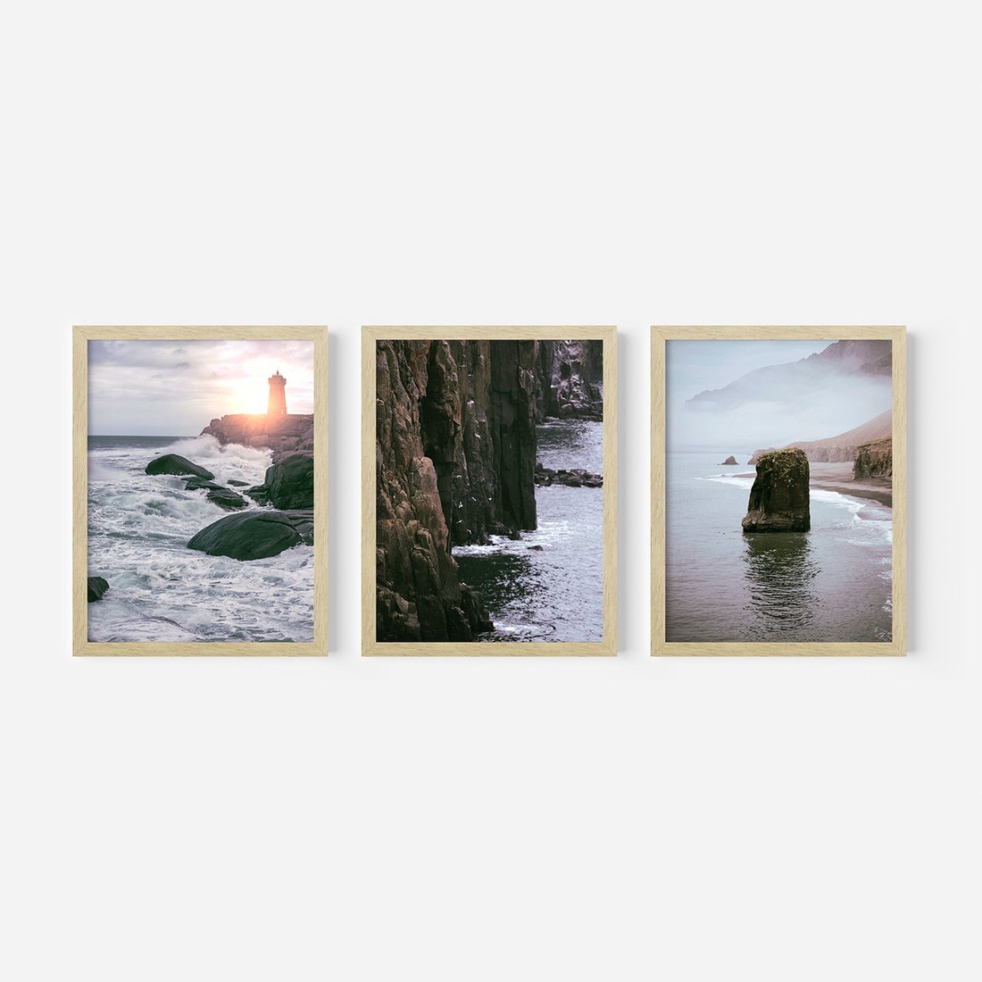 Zestaw obrazy w ramie, plakaty - morze, skały, wybrzeże - rama drewno