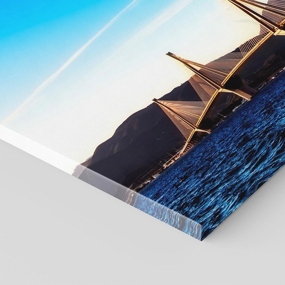 Obraz na płótnie - most, woda, niebo