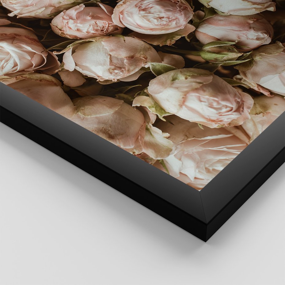 Zestaw obrazy w ramie, plakaty - róże, wino, pościel - rama czarna