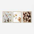 Zestaw obrazy w ramie, plakaty - kwiaty,róże,perfumy - rama drewno