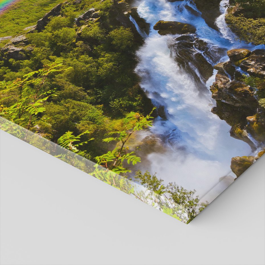 Obraz na płótnie - wodospad, góry, tęcza