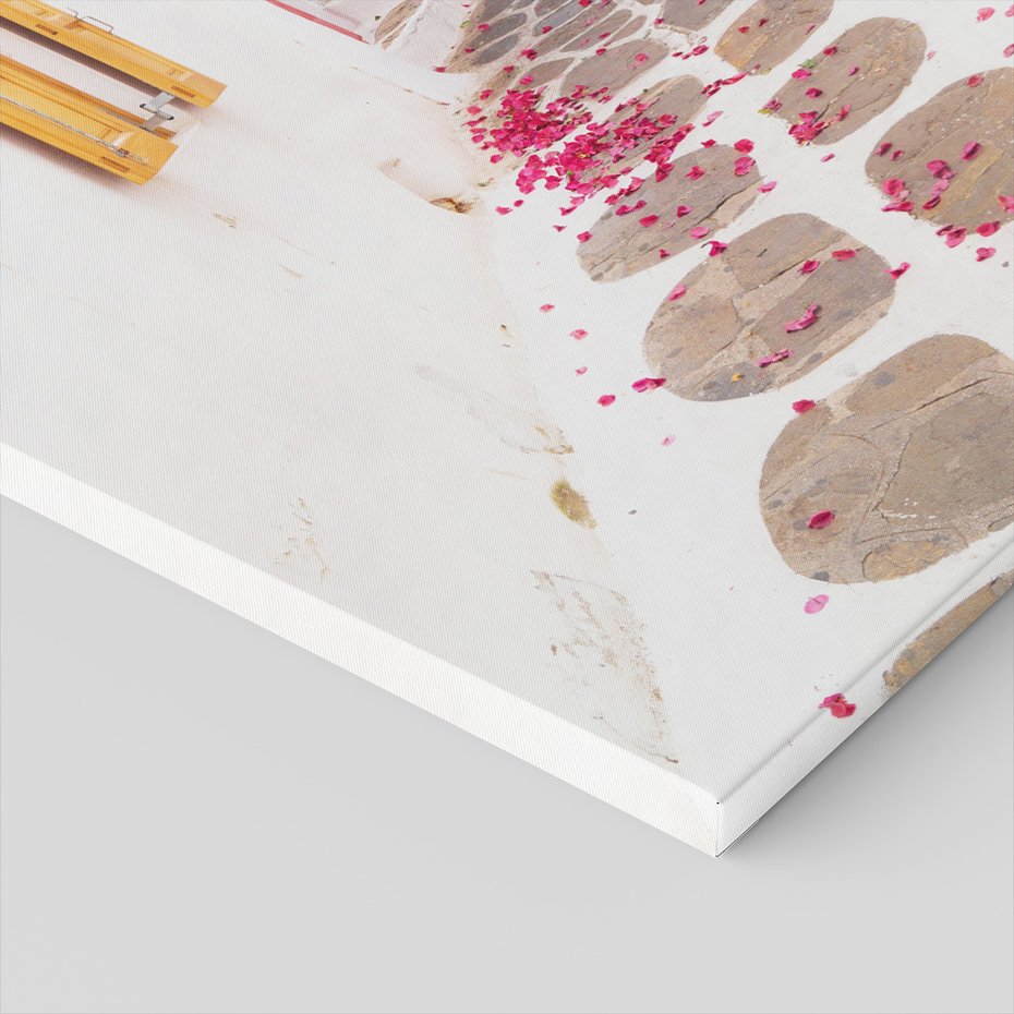 Obraz na płótnie - uliczka, kwiaty, biały