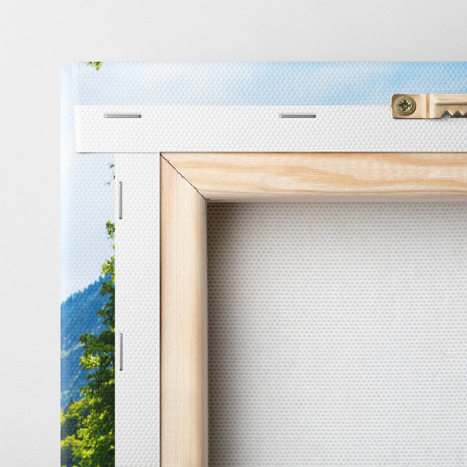 Obraz na płótnie - rzeka, góry, las