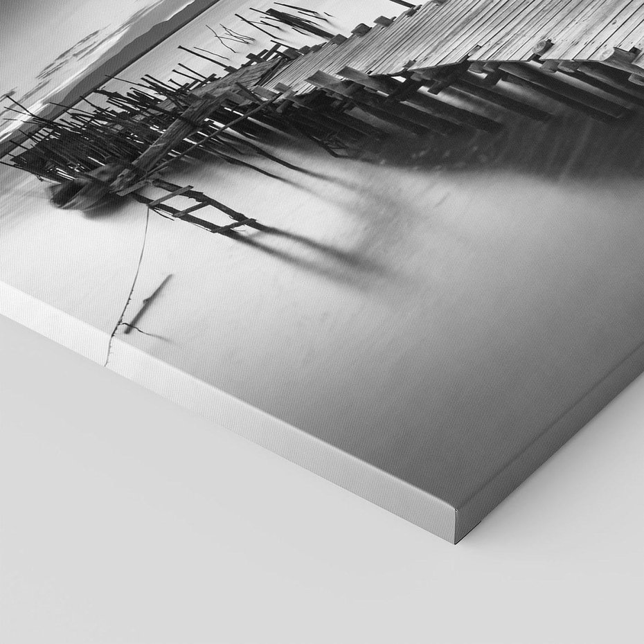 Obraz na płótnie - pomost, woda, czarny i biały