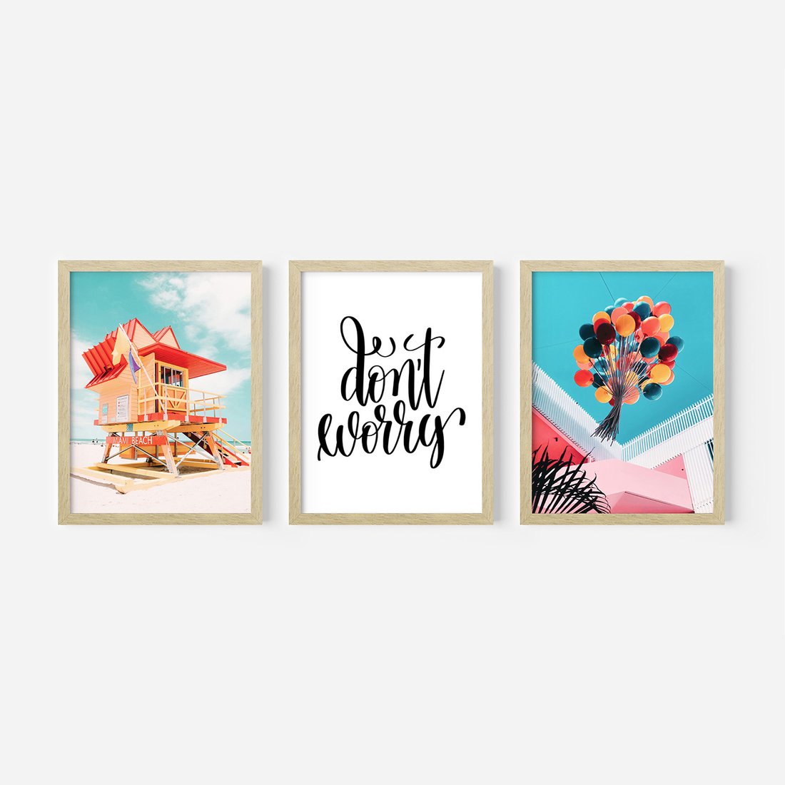 Zestaw obrazy w ramie, plakaty - plaża, budynek, balony - rama drewno