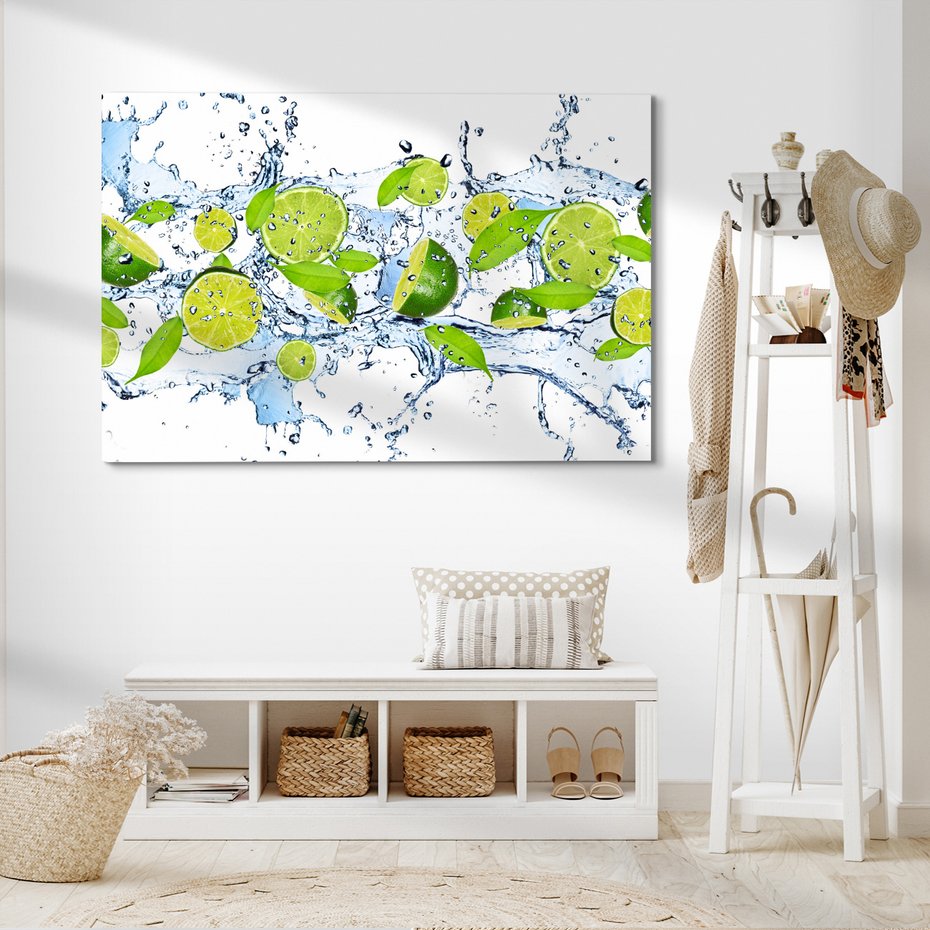 Obraz na płótnie - limonka, woda, liście