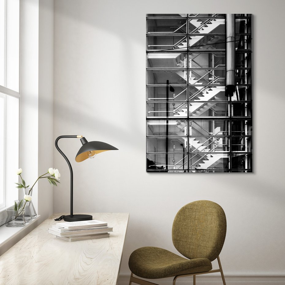 Obraz na płótnie - schody, budynek, okna